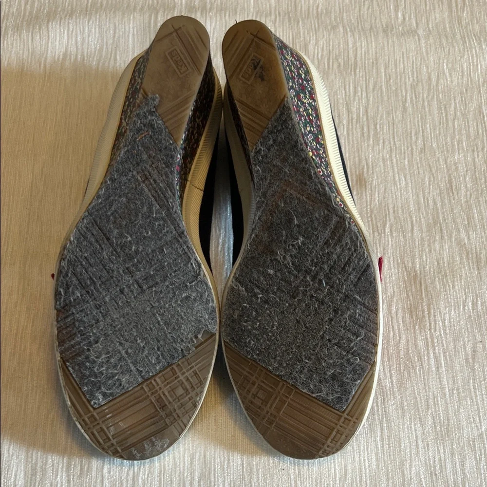 Keds Women's Navy with Red Bows & Floral Trim 7M - Picture 6 of 11